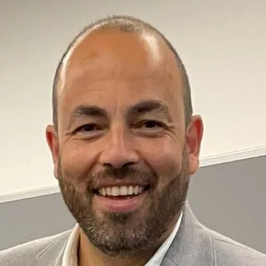 Stephen Skeet headshot